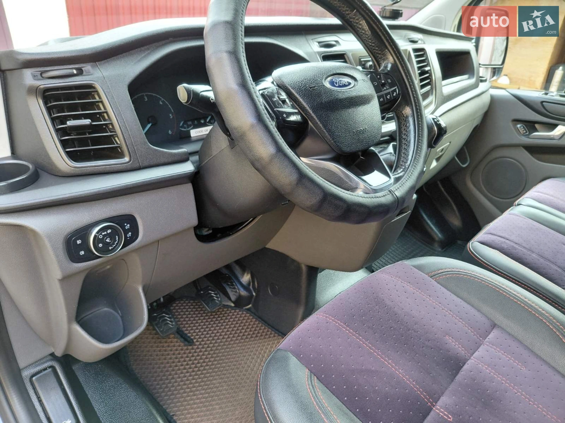 2018 Ford Transit Connect - мініатюра 14