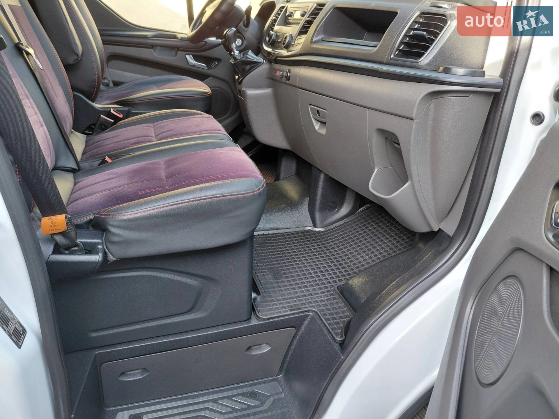 2018 Ford Transit Connect - мініатюра 16