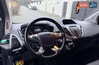 Вантажний фургон Ford Transit Custom 2016 в Ужгороді
