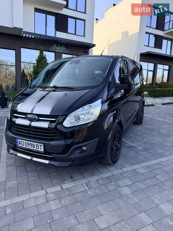 Грузовой фургон Ford Transit Custom 2016 в Ужгороде