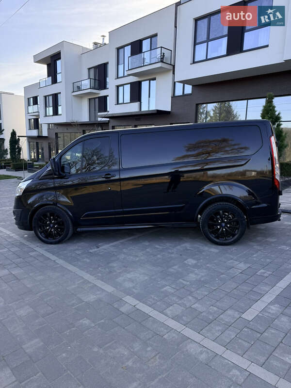 Грузовой фургон Ford Transit Custom 2016 в Ужгороде