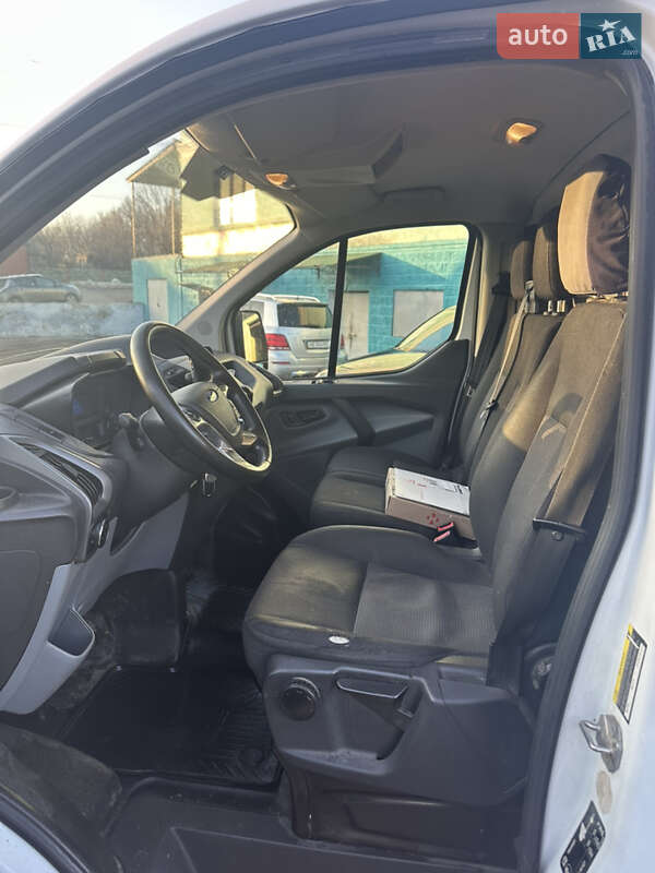 Грузовой фургон Ford Transit Custom 2016 в Ямполе