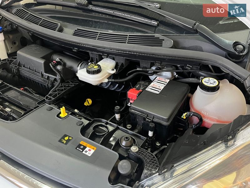 Вантажний фургон Ford Transit Custom 2015 в Ружині