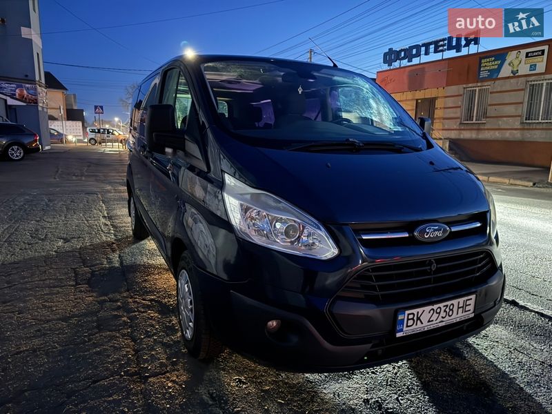 Минивэн Ford Transit Custom 2012 в Ровно