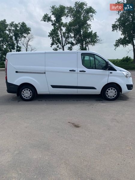 Другие грузовики Ford Transit Custom 2017 в Черновцах