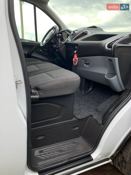 Другие грузовики Ford Transit Custom 2017 в Черновцах