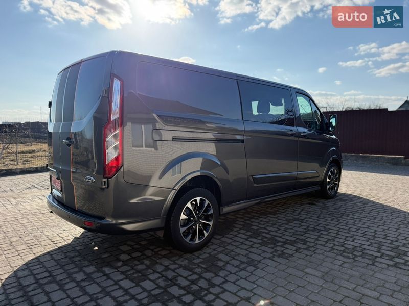 Вантажопасажирський фургон Ford Transit Custom 2020 в Києві