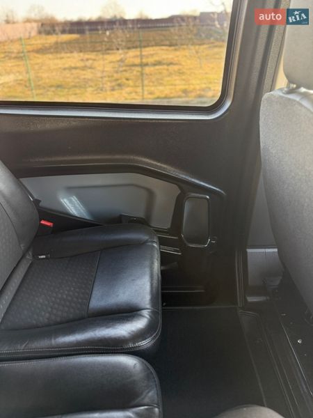 Вантажопасажирський фургон Ford Transit Custom 2020 в Києві