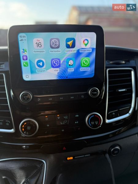 Вантажопасажирський фургон Ford Transit Custom 2020 в Києві