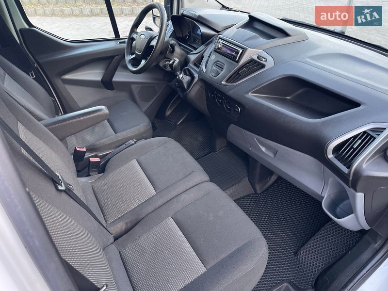 Грузовой фургон Ford Transit Custom 2016 в Киеве фото 22 Грузовой фургон Ford Transit Custom 2016 в Киеве