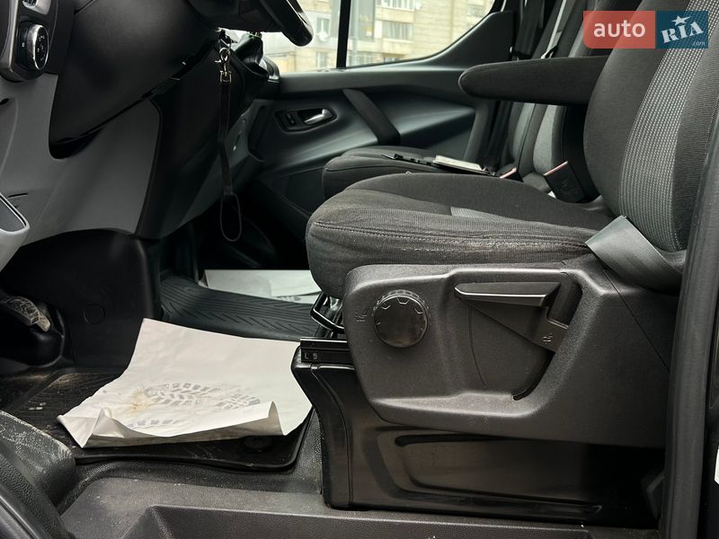 Микроавтобус грузовой (до 3,5т) Ford Transit Custom 2016 в Львове фото 25 Микроавтобус грузовой (до 3,5т) Ford Transit Custom 2016 в Львове