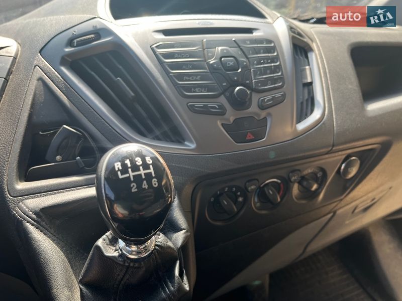 Вантажний фургон Ford Transit Custom 2013 в Бучі