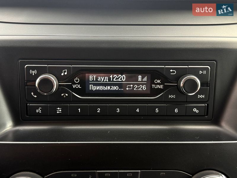 Грузовой фургон Ford Transit Custom 2018 в Киеве