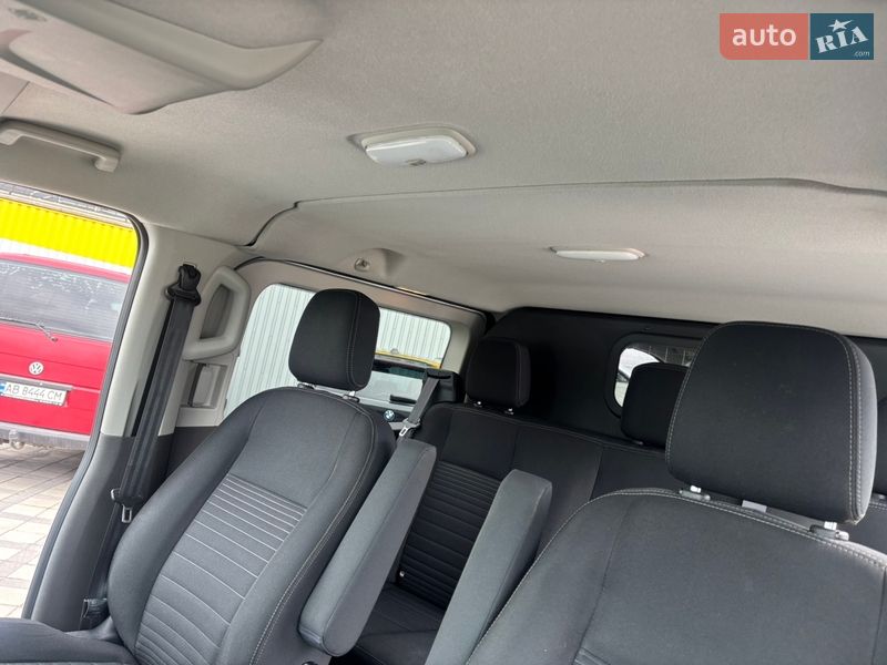 Вантажопасажирський фургон Ford Transit Custom 2022 в Вінниці