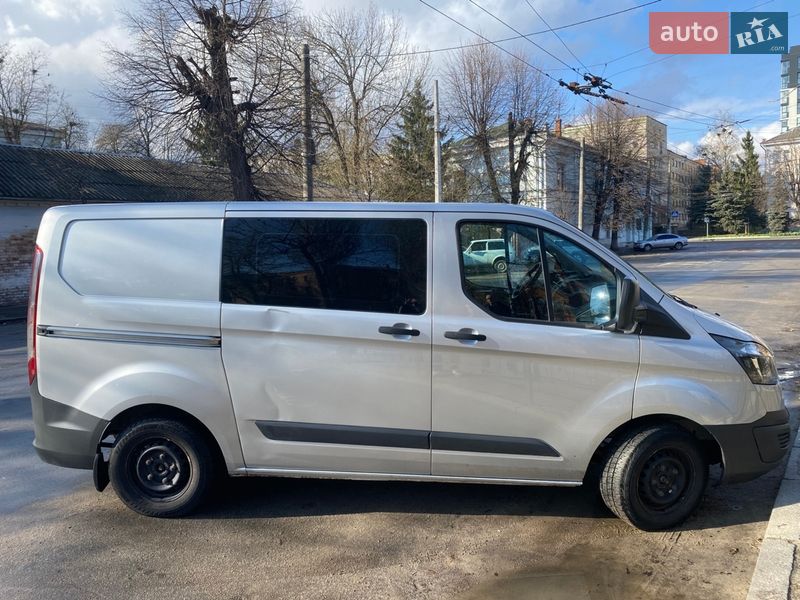Вантажопасажирський фургон Ford Transit Custom 2017 в Житомирі