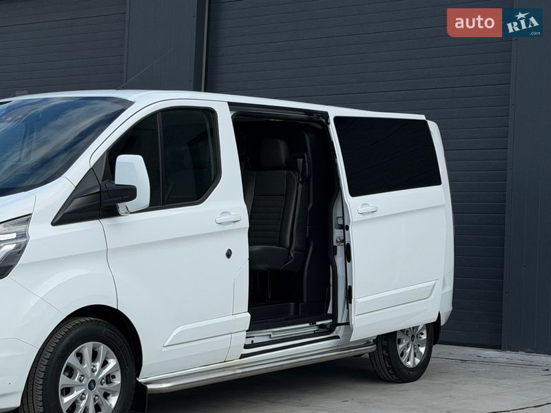 Грузопассажирский фургон Ford Transit Custom 2020 в Дубно
