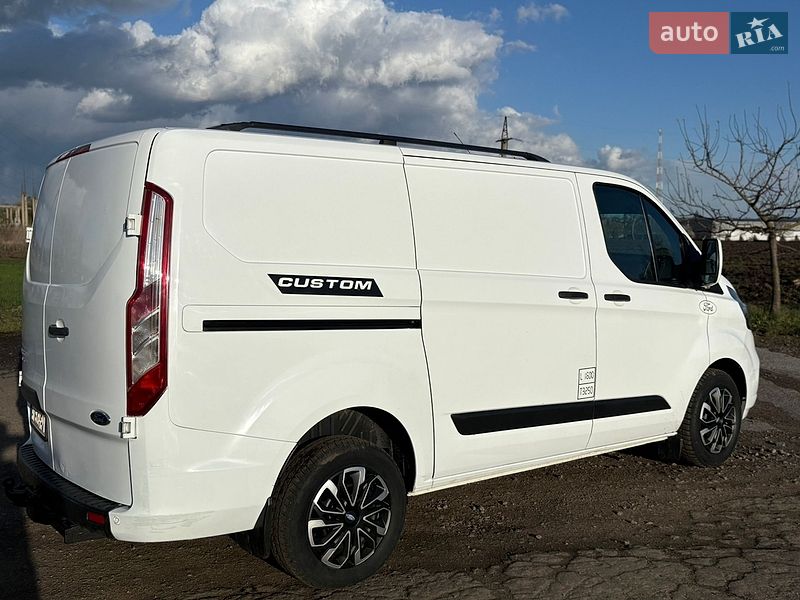 Грузовой фургон Ford Transit Custom 2018 в Ставище