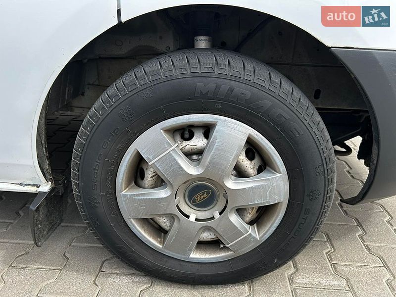 Грузовой фургон Ford Transit Custom 2015 в Луцке