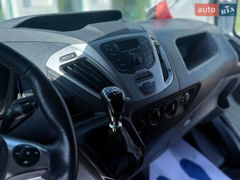 Грузовой фургон Ford Transit Custom 2017 в Хоросткове