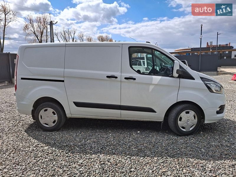 Грузовой фургон Ford Transit Custom 2019 в Львове