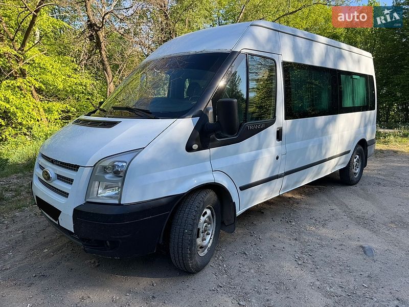 Ford Transit Custom 2012