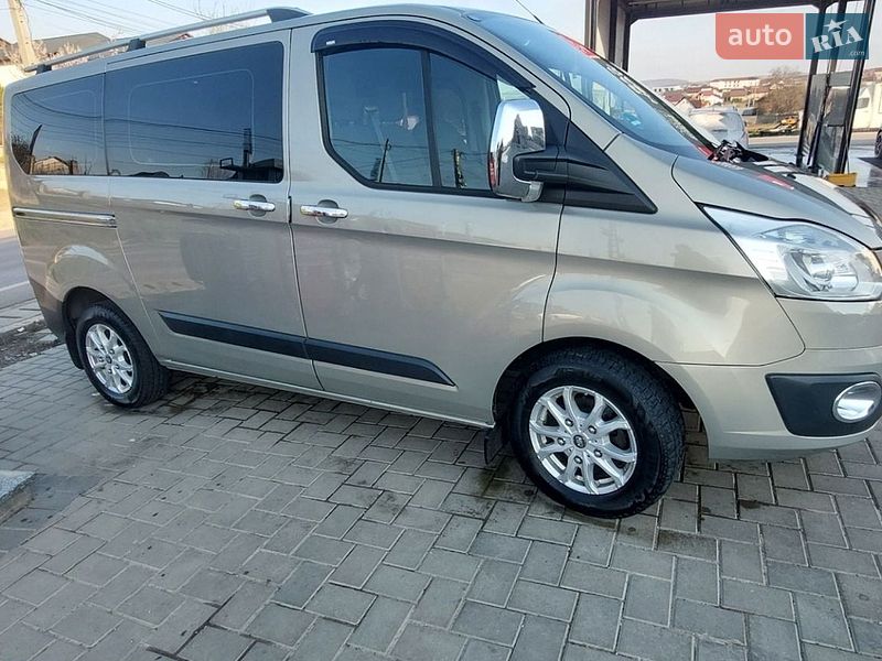 Микровэн Ford Transit Custom 2012 в Черновцах