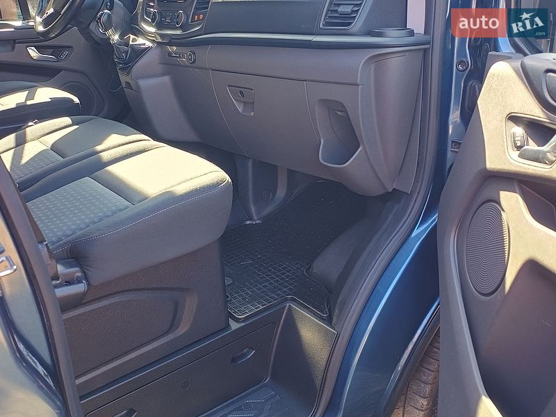 Мінівен Ford Transit Custom 2018 в Луцьку