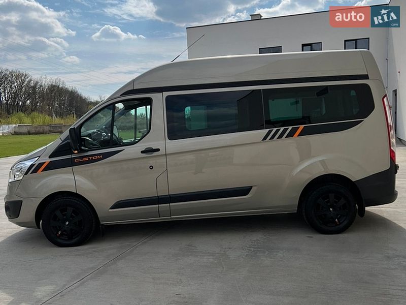 Минивэн Ford Transit Custom 2016 в Луцке