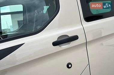 Минивэн Ford Transit Custom 2016 в Луцке