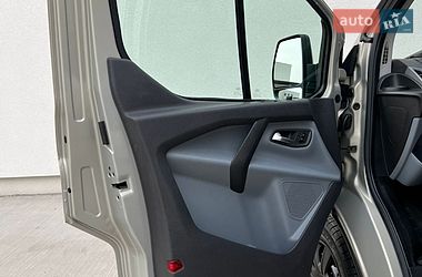 Минивэн Ford Transit Custom 2016 в Луцке