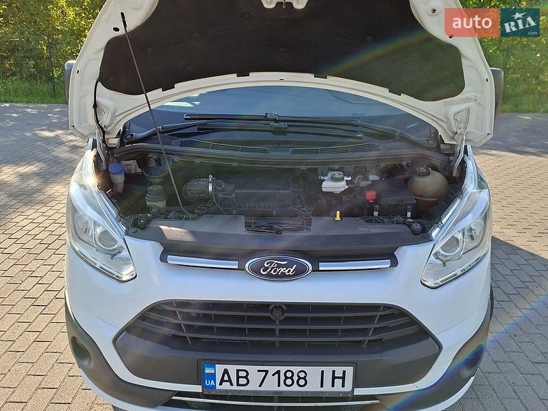 Вантажний фургон Ford Transit Custom 2017 в Вінниці