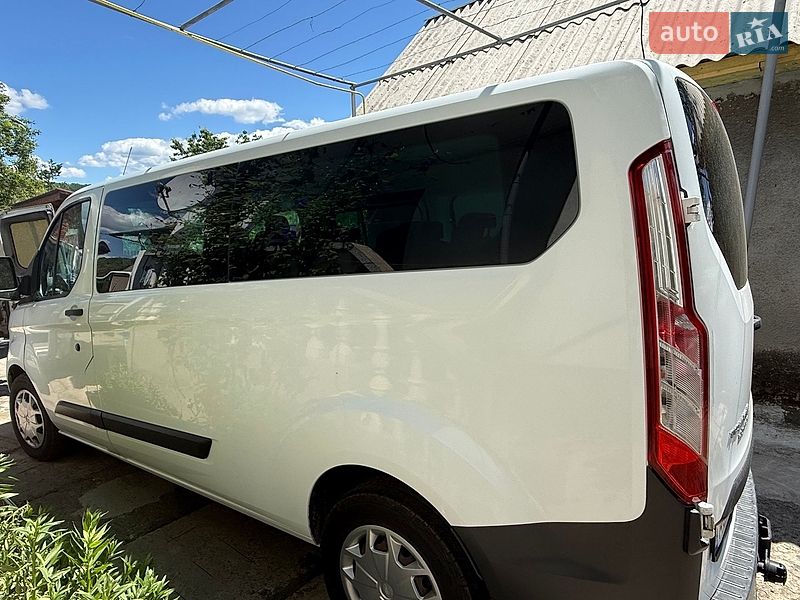 Мінівен Ford Transit Custom 2016 в Мукачевому