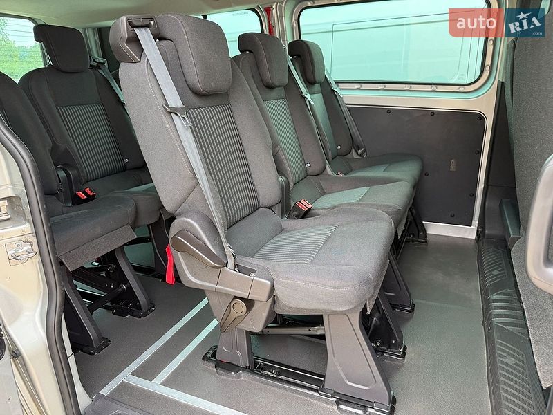 Минивэн Ford Transit Custom 2016 в Калуше