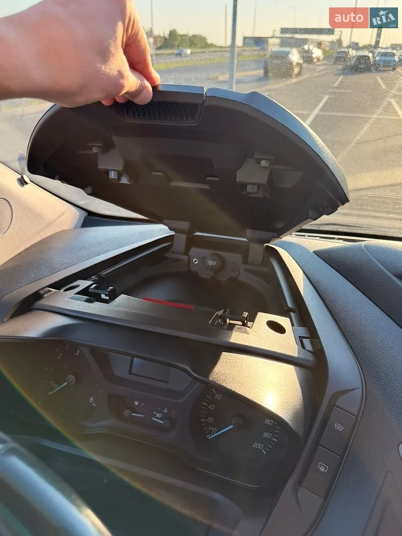 2017 Ford Transit Connect - мініатюра 19