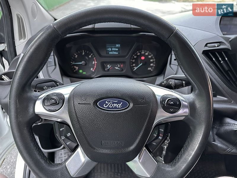 Вантажопасажирський фургон Ford Transit Custom 2014 в Києві