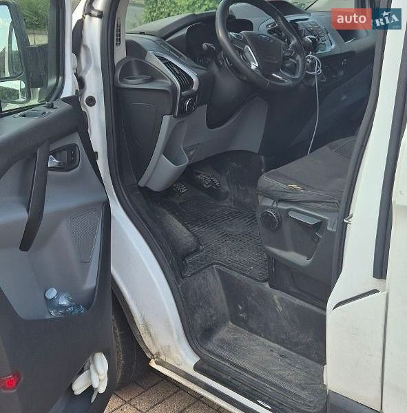 Грузопассажирский фургон Ford Transit Custom 2015 в Киеве