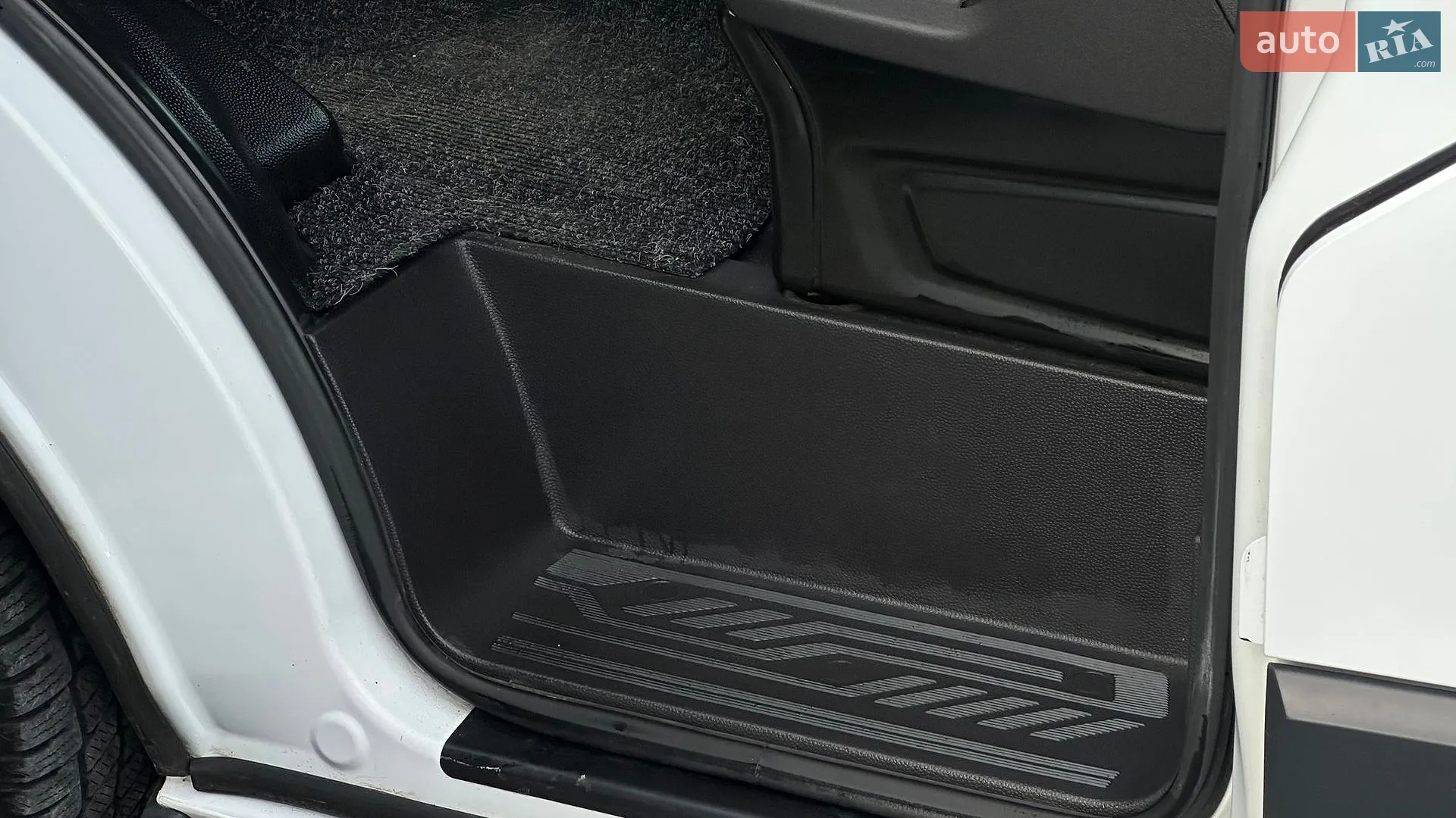 2015 Ford Transit Connect - мініатюра 65