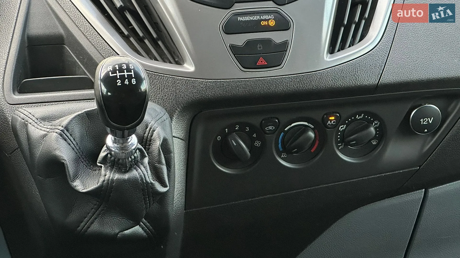 2015 Ford Transit Connect - мініатюра 81