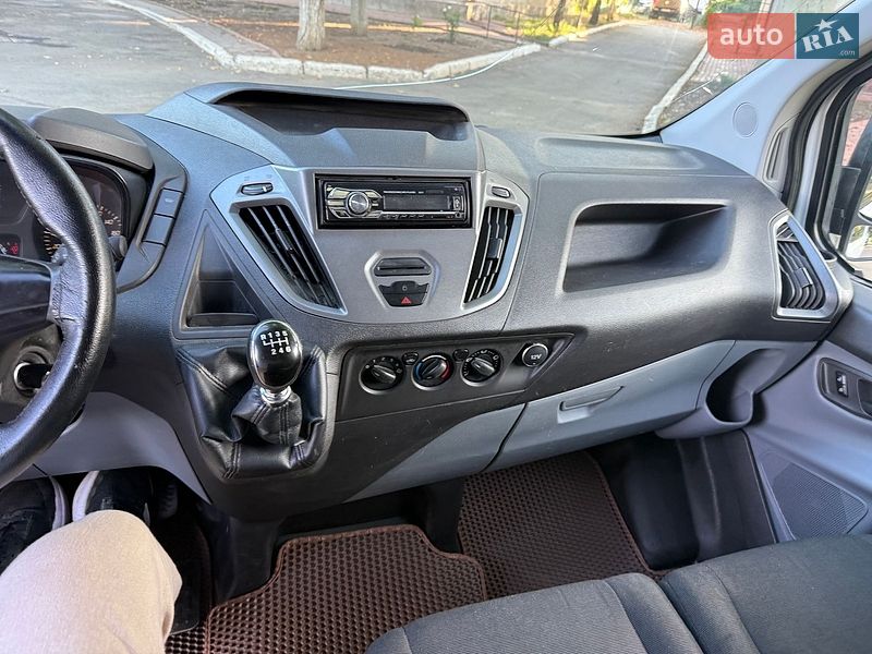 Вантажний фургон Ford Transit Custom 2016 в Одесі