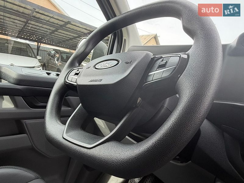 Минивэн Ford Transit Custom 2024 в Калуше