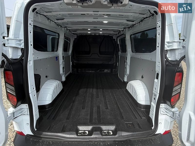 Минивэн Ford Transit Custom 2024 в Калуше