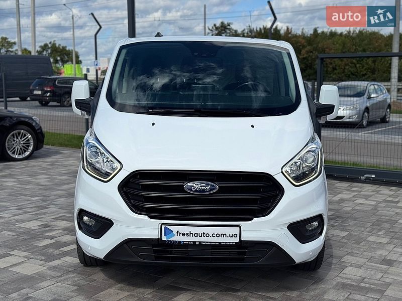 Вантажний фургон Ford Transit Custom 2021 в Рівному