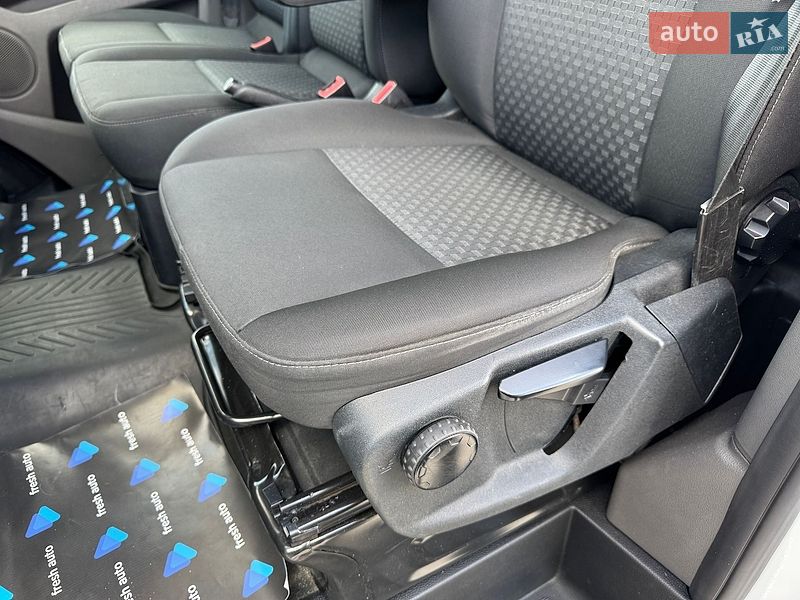 Вантажний фургон Ford Transit Custom 2021 в Рівному