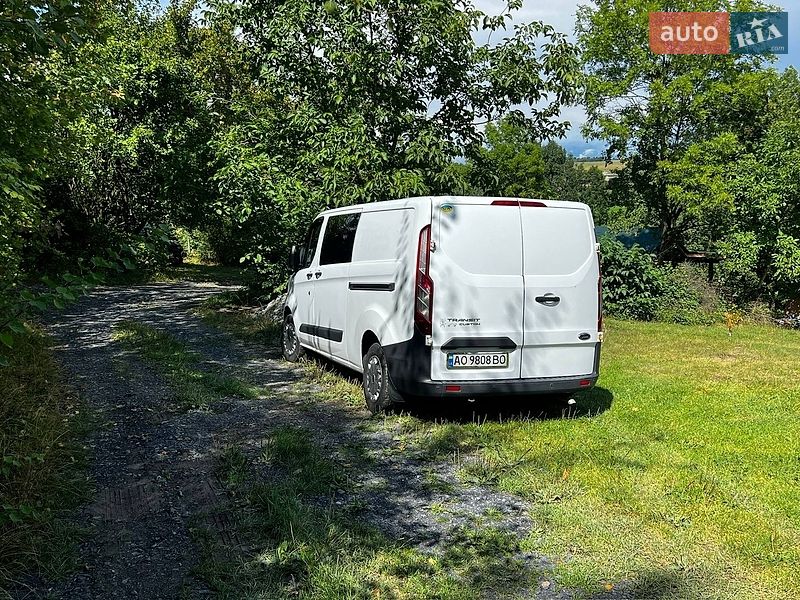 Минивэн Ford Transit Custom 2016 в Виноградове фото 6 Минивэн Ford Transit Custom 2016 в Виноградове