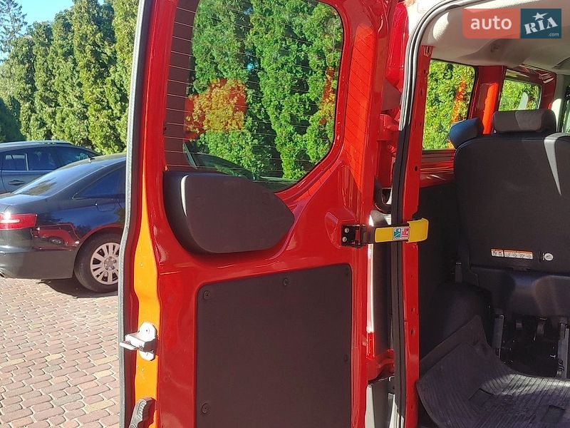 Мінівен Ford Transit Custom 2015 в Тернополі