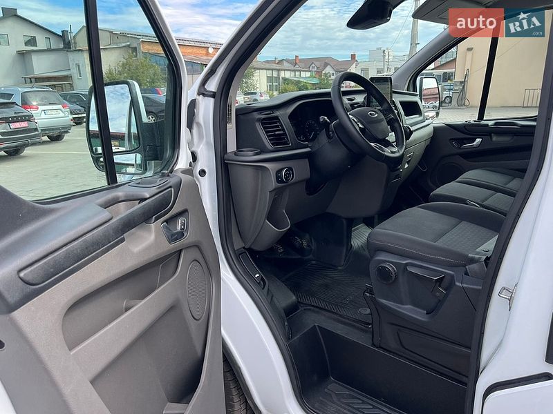 Вантажний фургон Ford Transit Custom 2018 в Бродах