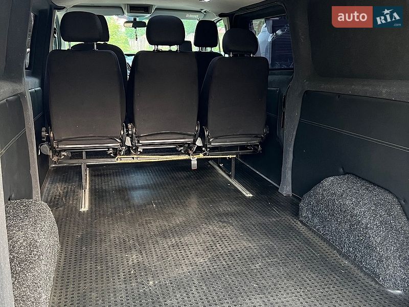 Вантажопасажирський фургон Ford Transit Custom 2015 в Одесі