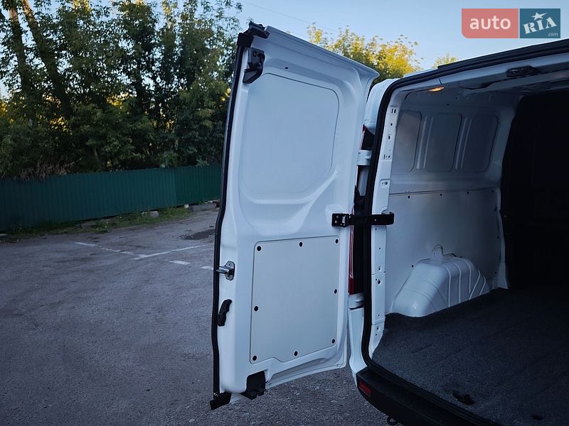 Мінівен Ford Transit Custom 2022 в Дубні