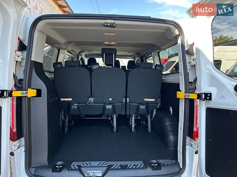 Мінівен Ford Transit Custom 2022 в Хусті