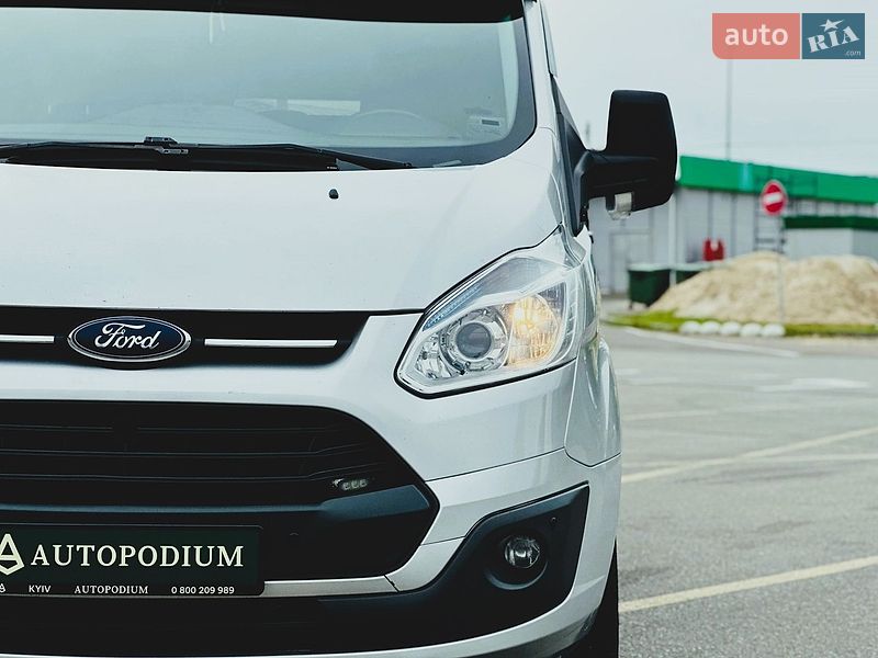 Грузовой фургон Ford Transit Custom 2015 в Киеве